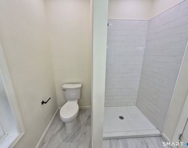 35 West Main Street - Photo Thumbnail 3