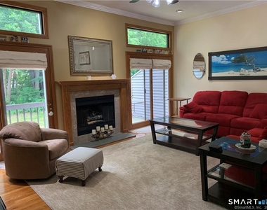 2303 Mill Pond Drive - Photo Thumbnail 6