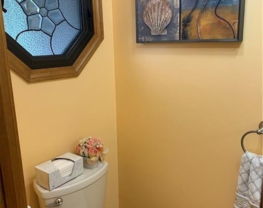 2303 Mill Pond Drive - Photo Thumbnail 8