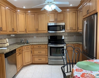 2303 Mill Pond Drive - Photo Thumbnail 3