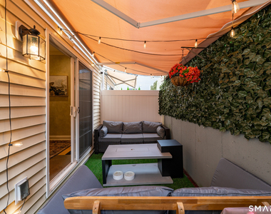 82 Columbus Place - Photo Thumbnail 11