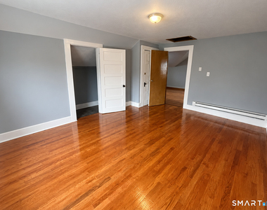 1268-2 Old Colony Road - Photo Thumbnail 4