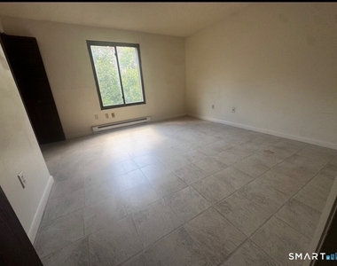 130 Coe Avenue - Photo Thumbnail 8