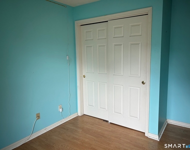 163 Otis Street - Photo Thumbnail 11