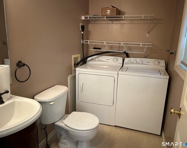 163 Otis Street - Photo Thumbnail 12