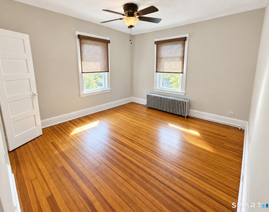 30 Essex Street - Photo Thumbnail 11