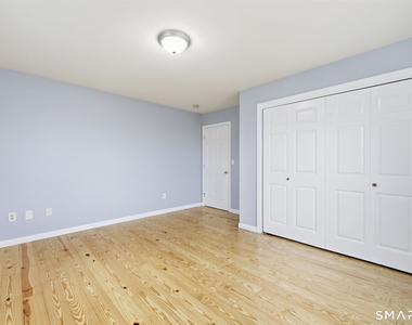 134 Golden Hill Street - Photo Thumbnail 12