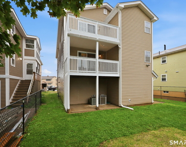 134 Golden Hill Street - Photo Thumbnail 20