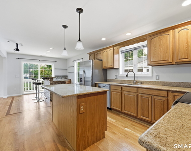 134 Golden Hill Street - Photo Thumbnail 1