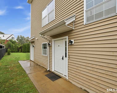134 Golden Hill Street - Photo Thumbnail 21