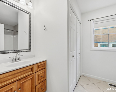 134 Golden Hill Street - Photo Thumbnail 15