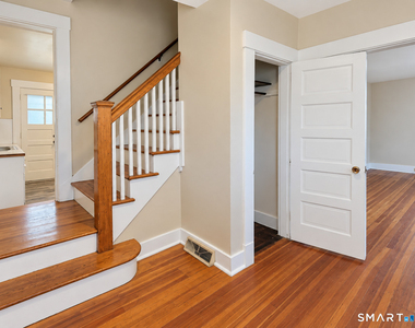 168 Cooper Hill Street - Photo Thumbnail 5
