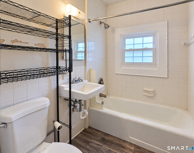 168 Cooper Hill Street - Photo Thumbnail 10