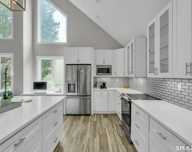 11 Copper Hill Drive - Photo Thumbnail 7