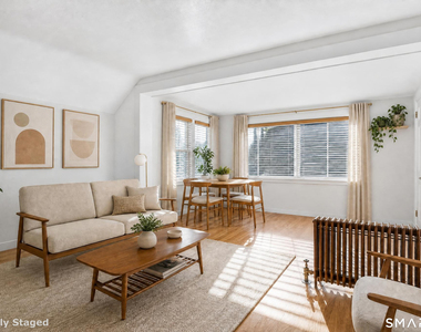 78 Waverly Avenue - Photo Thumbnail 12