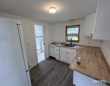 104 Boston Street - Photo Thumbnail 4