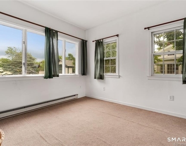 239 Bradley Street - Photo Thumbnail 8