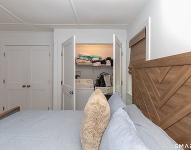 6 Indian Avenue - Photo Thumbnail 17