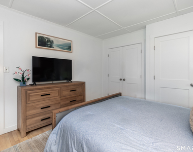 6 Indian Avenue - Photo Thumbnail 16
