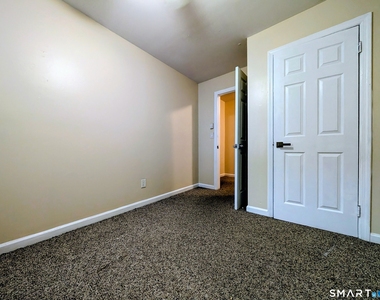 2 Irving Place - Photo Thumbnail 13