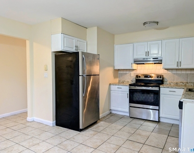 2 Irving Place - Photo Thumbnail 4