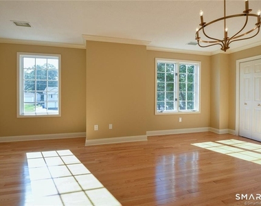 16 Harold Road - Photo Thumbnail 20