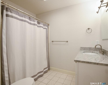 16 Harold Road - Photo Thumbnail 31