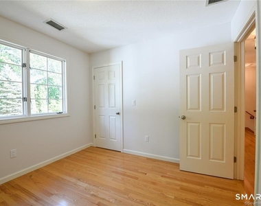 16 Harold Road - Photo Thumbnail 29
