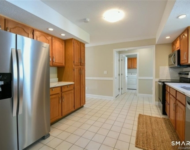 16 Harold Road - Photo Thumbnail 11