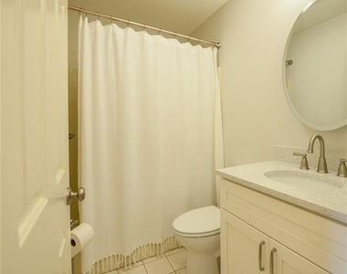 16 Harold Road - Photo Thumbnail 23
