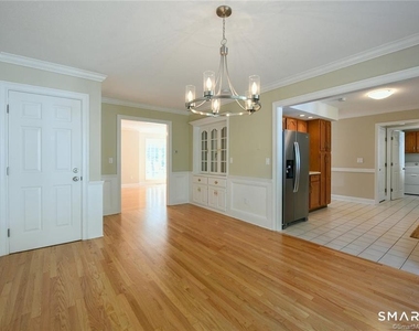 16 Harold Road - Photo Thumbnail 8