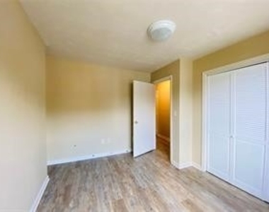 138 Merrimac Street - Photo Thumbnail 12