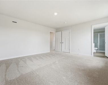 1007 Darcy Dr - Photo Thumbnail 14