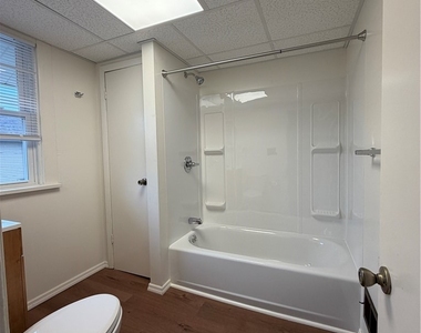 514 Railroad St - Photo Thumbnail 10