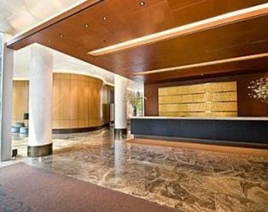 West 37th Street - Photo Thumbnail 4