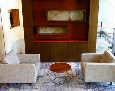 West 37th Street - Photo Thumbnail 10
