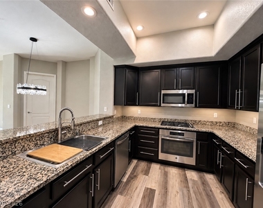 50 E Serene Avenue - Photo Thumbnail 5