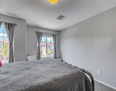 10840 Woods Hole Bay Street - Photo Thumbnail 37