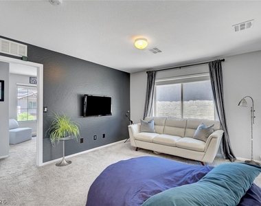 10840 Woods Hole Bay Street - Photo Thumbnail 17
