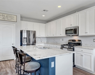 10840 Woods Hole Bay Street - Photo Thumbnail 10