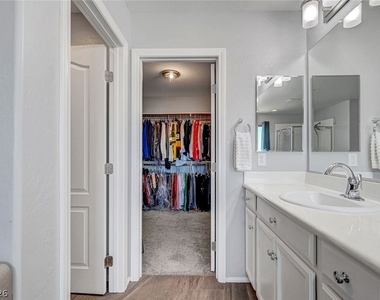 10840 Woods Hole Bay Street - Photo Thumbnail 33