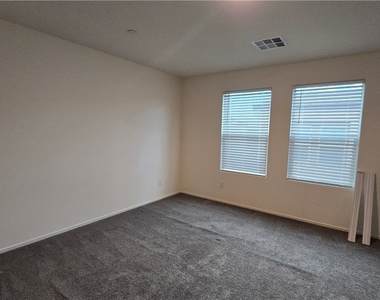 4979 Sage Mesa Avenue - Photo Thumbnail 12