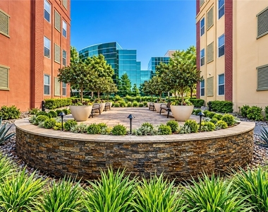 56 E Serene Avenue - Photo Thumbnail 23