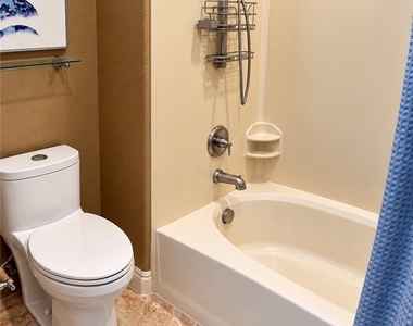 56 E Serene Avenue - Photo Thumbnail 12