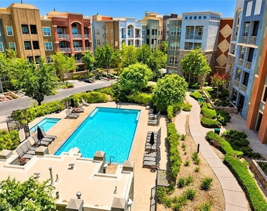 56 E Serene Avenue - Photo Thumbnail 13