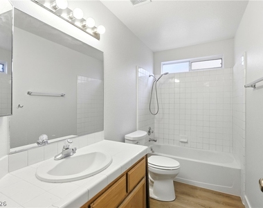126 Grandview Drive - Photo Thumbnail 16