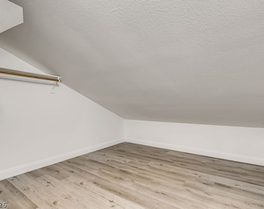 1601 Vespertina Court - Photo Thumbnail 25