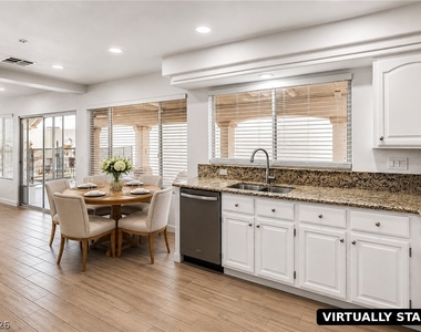 1601 Vespertina Court - Photo Thumbnail 7
