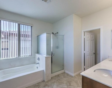 5442 Nettle Way - Photo Thumbnail 15