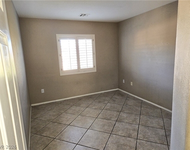 11008 Linden Leaf Avenue - Photo Thumbnail 17